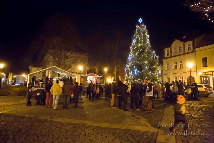 2013_12_08_4564.jpg - www.flachs.cz